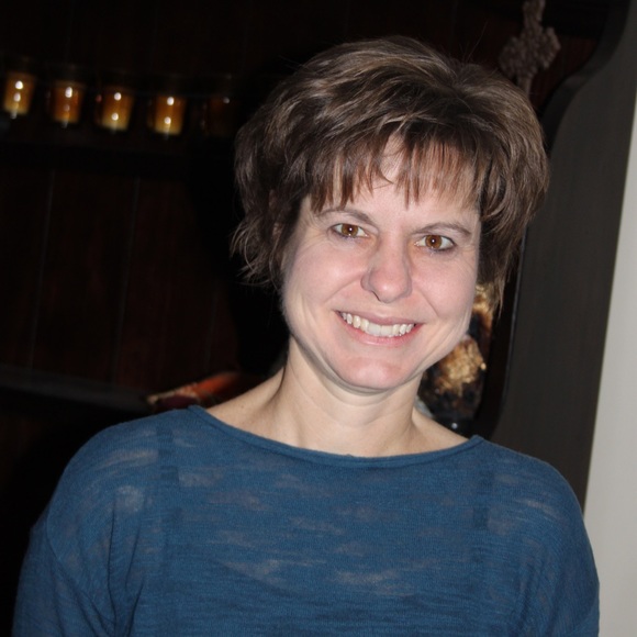 Meet your Posher, Kelly - Picture 1 of 1